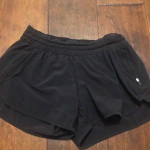 Lululemon Tracker V shorts